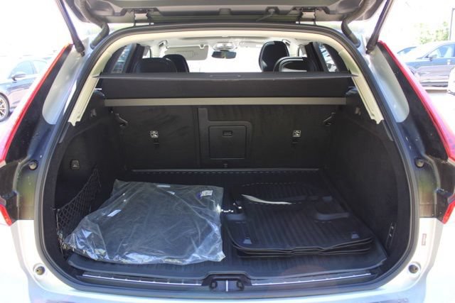Certified 2023 Volvo XC60 B5 Ultimate AWD/4WD image 22
