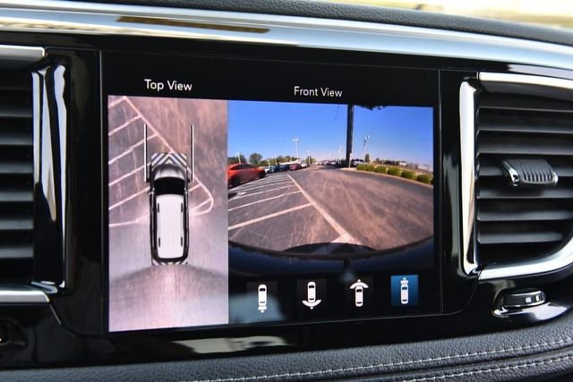 Used 2018 Chrysler Pacifica Limited w/ Advanced Safetytec Group FWD image 16