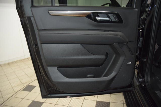 New 2026 Chevrolet Suburban High Country AWD/4WD image 44