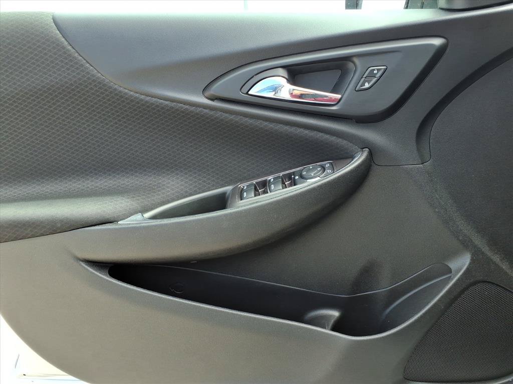 Used 2022 Chevrolet Malibu LT FWD image 15