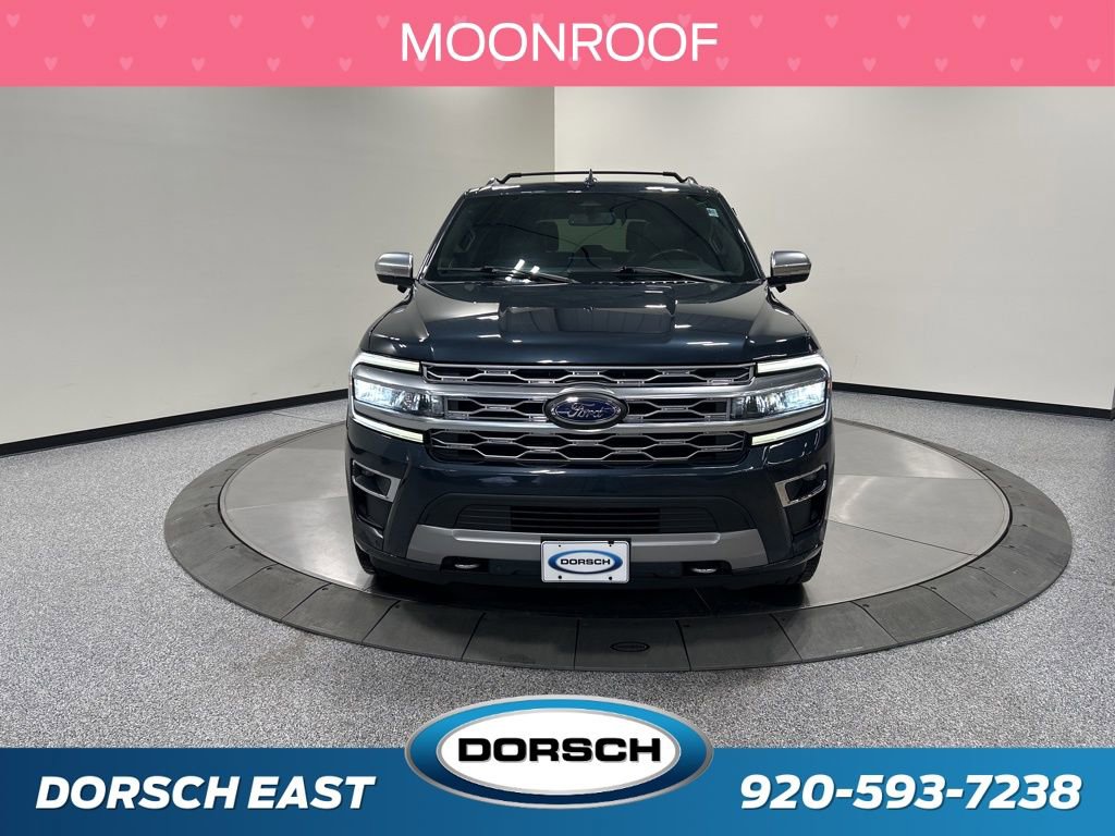 Used 2023 Ford Expedition Platinum image 3
