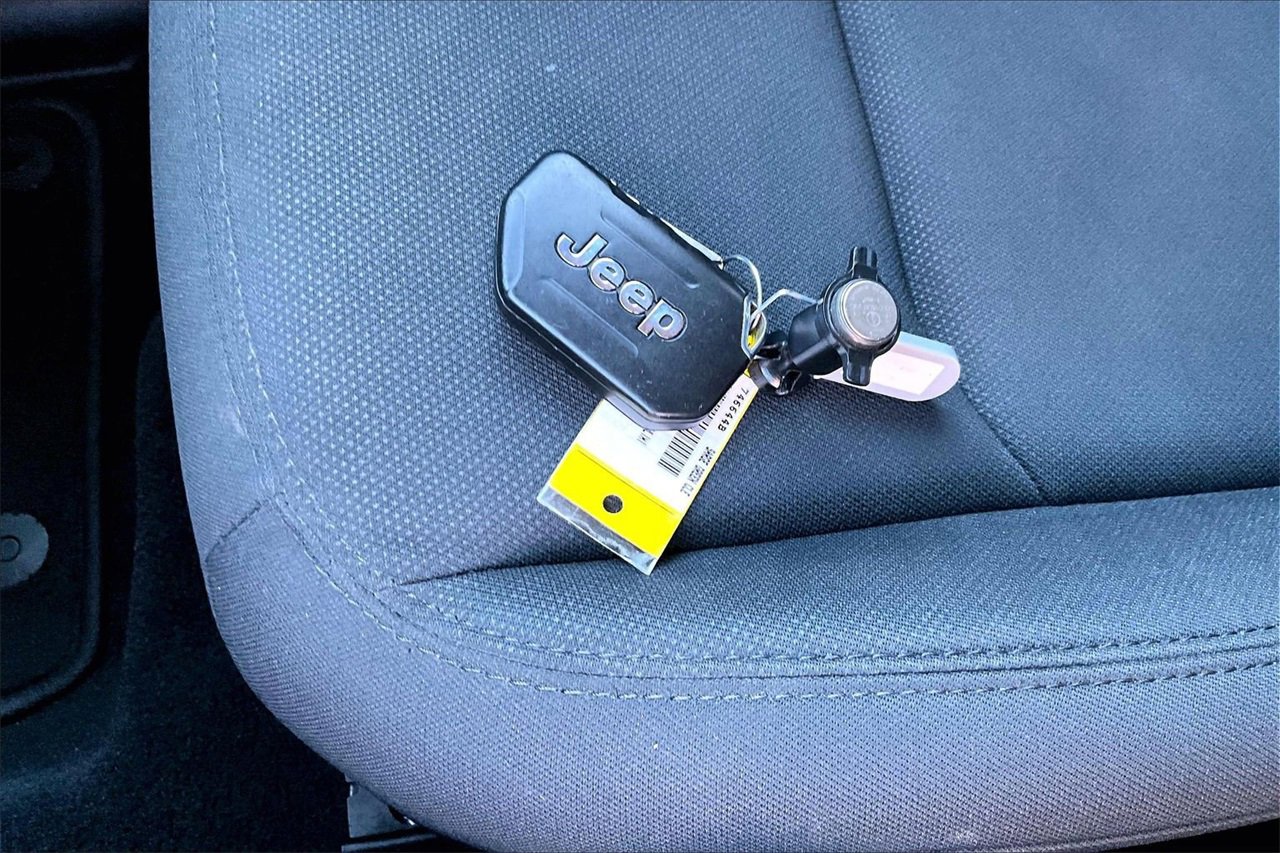 Certified 2020 Jeep Wrangler Unlimited Sport image 30