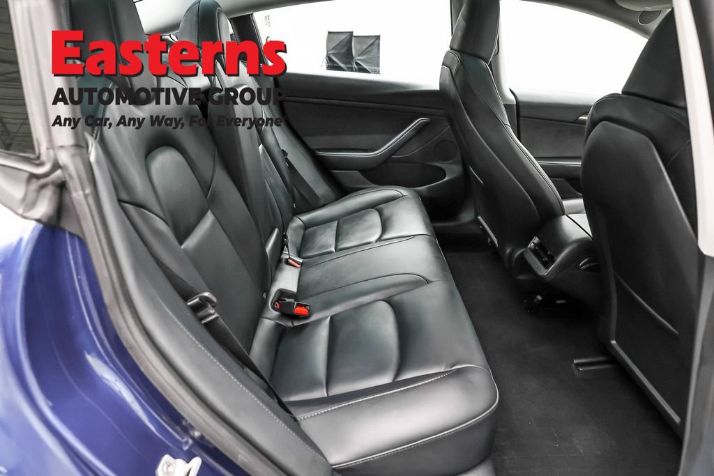 Used 2023 Tesla Model 3 Standard Range RWD image 17
