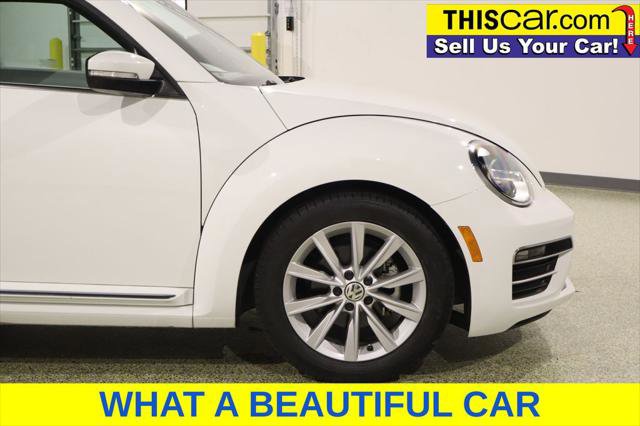 Used 2019 Volkswagen Beetle 2.0T SE FWD image 11
