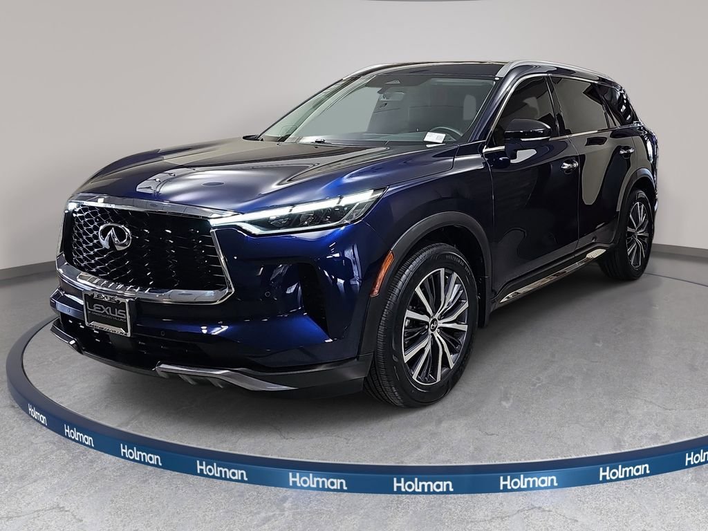 Used 2023 INFINITI QX60 Sensory w/ Cargo Package