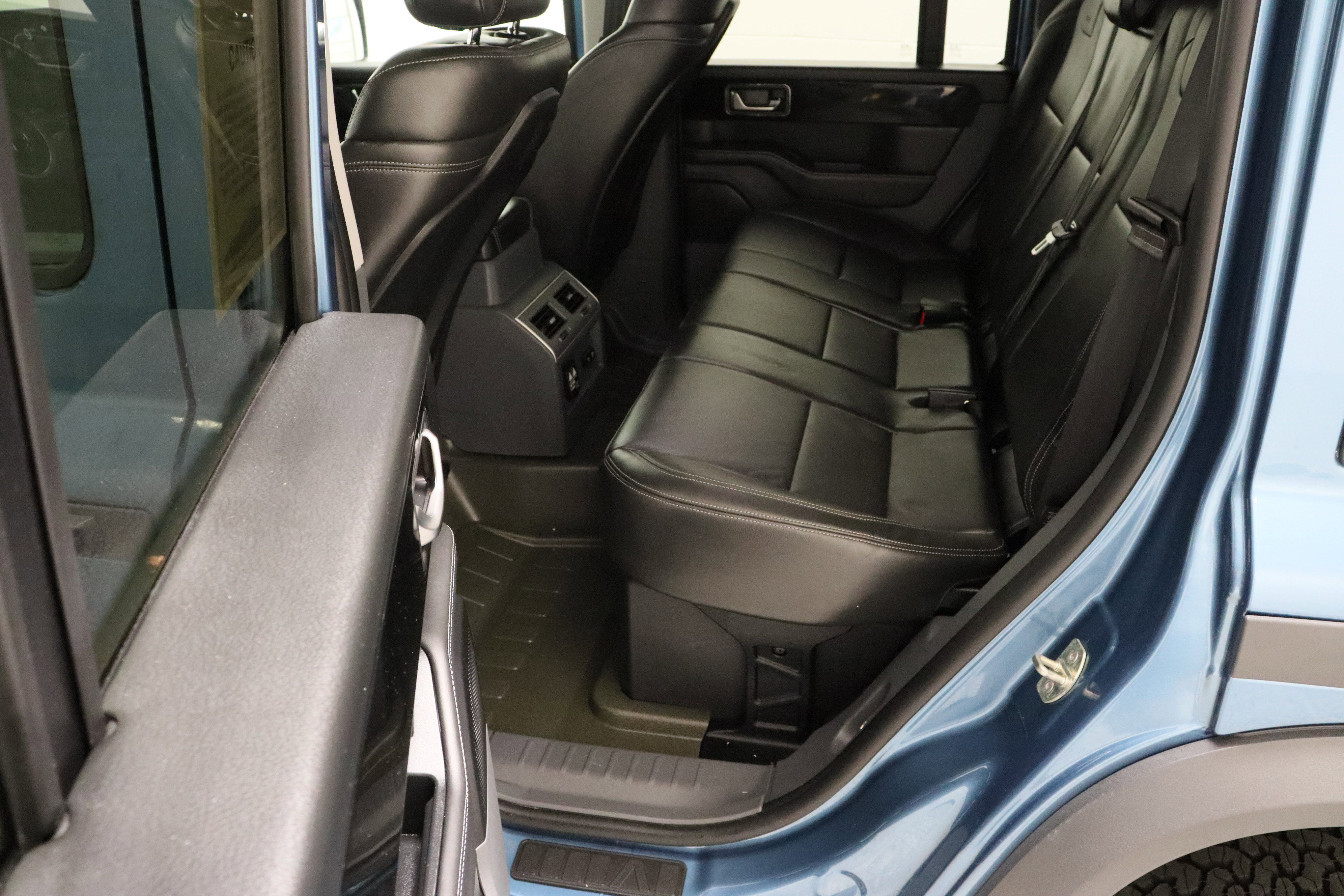 Used 2024 INEOS Grenadier image 30