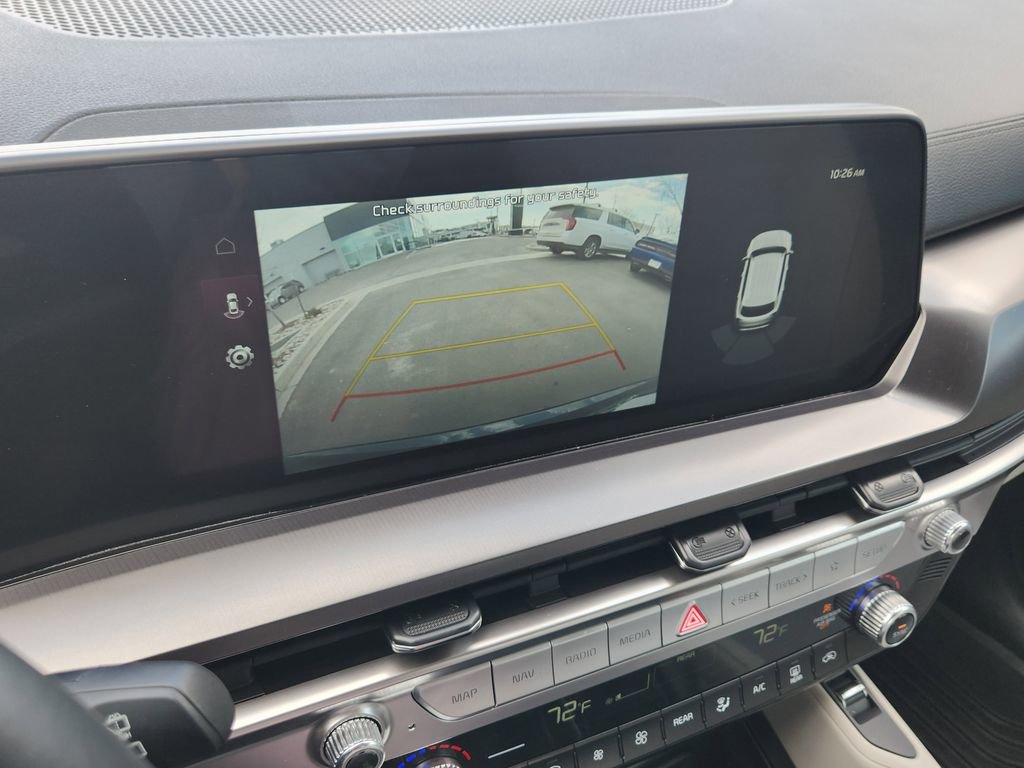 Used 2025 Kia Telluride S image 17