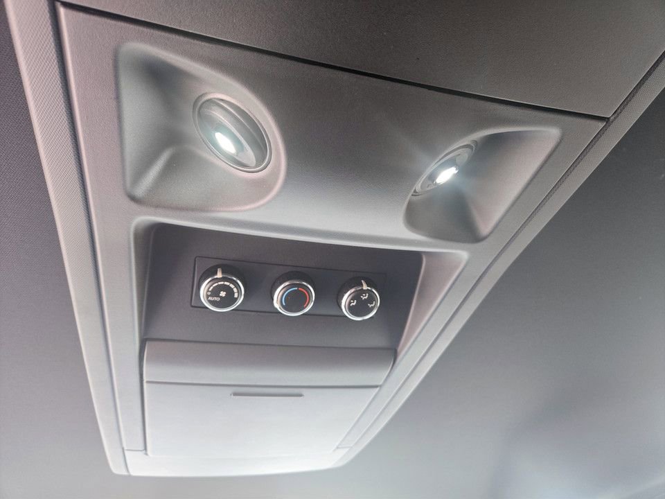 Used 2019 Dodge Grand Caravan GT image 31