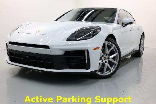 Used 2024 Porsche Panamera 4 image 27