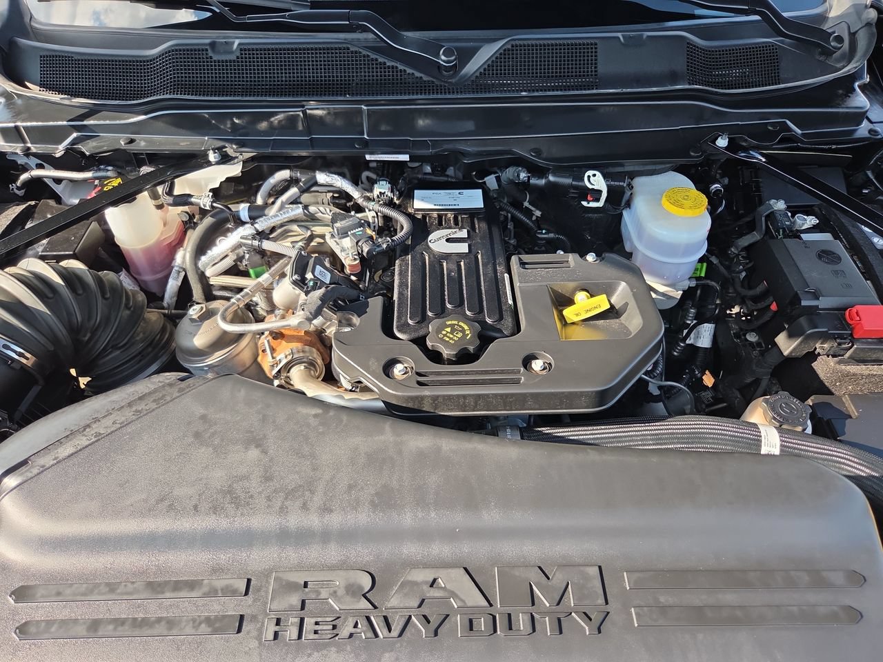 Used 2025 RAM 2500 Big Horn AWD/4WD image 36
