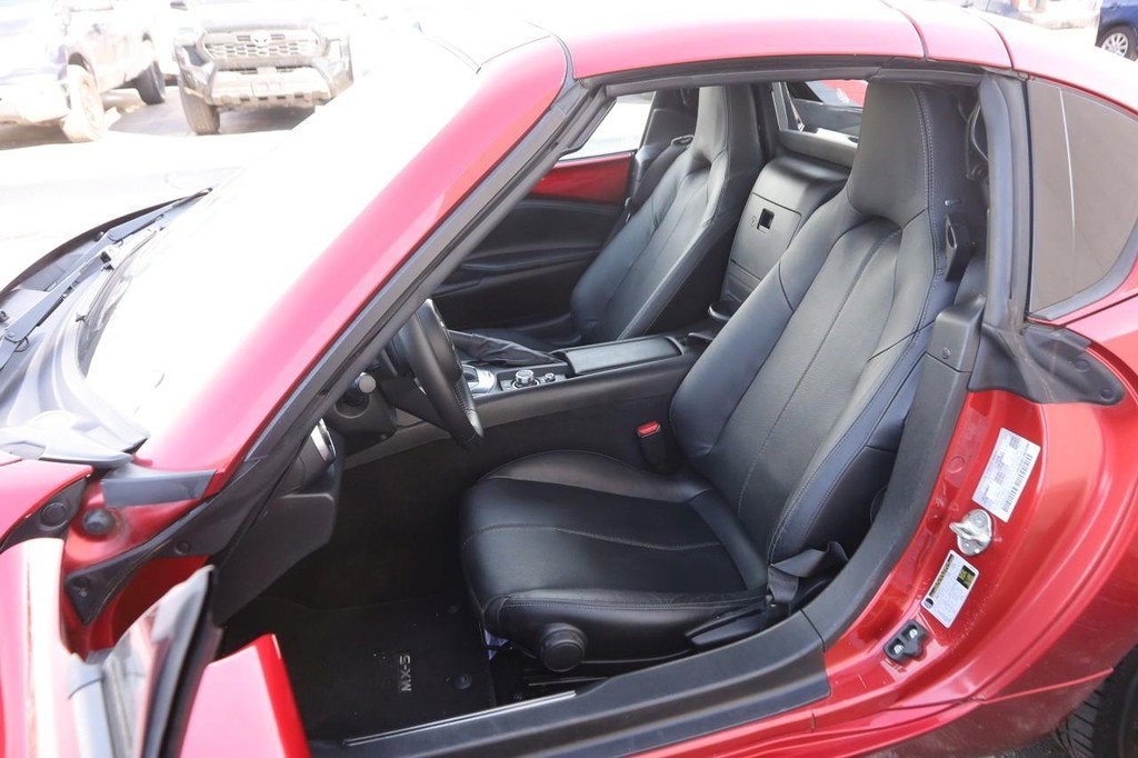 Used 2020 MAZDA MX-5 Miata RF Grand Touring image 8