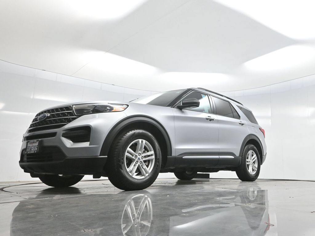 Used 2022 Ford Explorer XLT RWD image 55