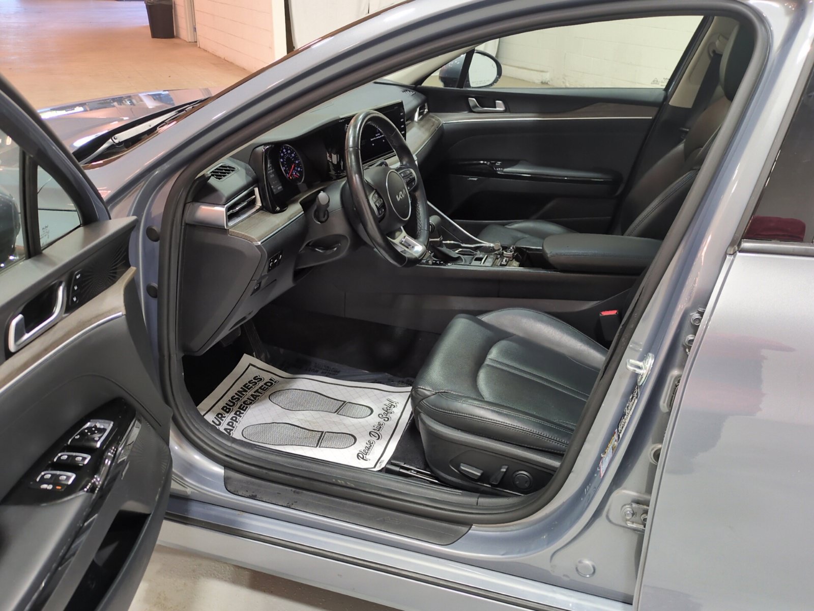 Certified 2023 Kia K5 EX w/ EX Premium Package FWD image 15