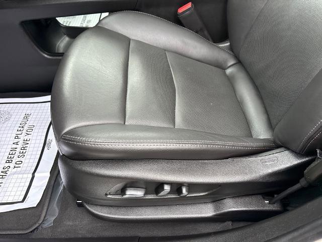 Used 2025 Cadillac XT5 Premium Luxury image 19