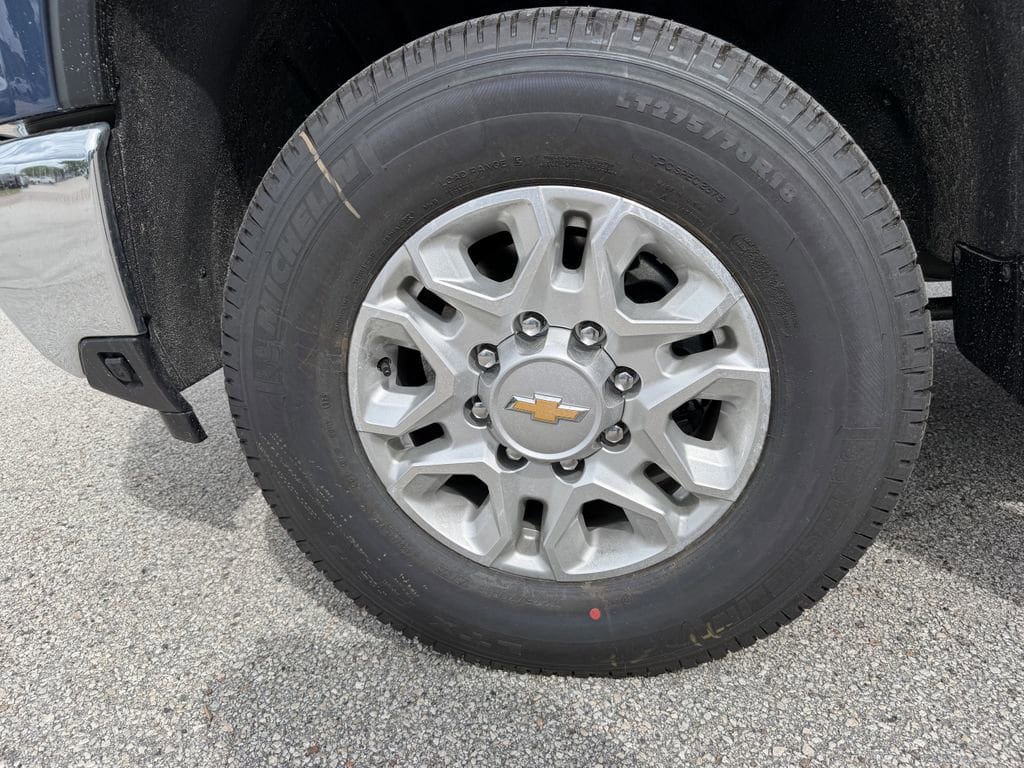 New 2026 Chevrolet Silverado 2500 LT image 26