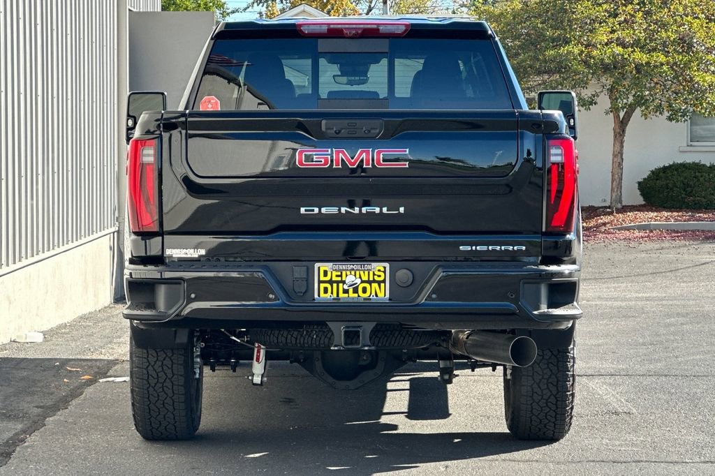 Used 2025 GMC Sierra 2500 Denali w/ Max Trailering Package image 6