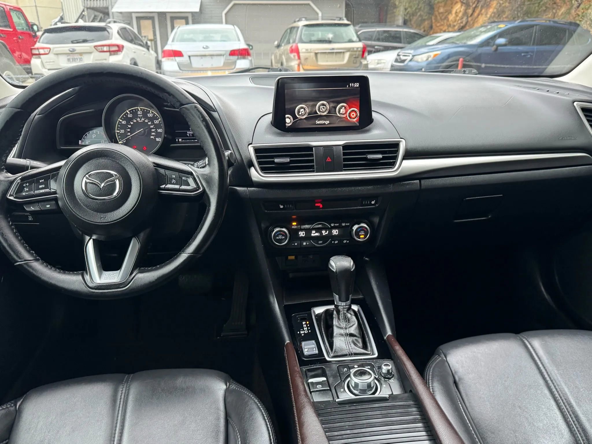 Used 2018 MAZDA MAZDA3 Touring image 15