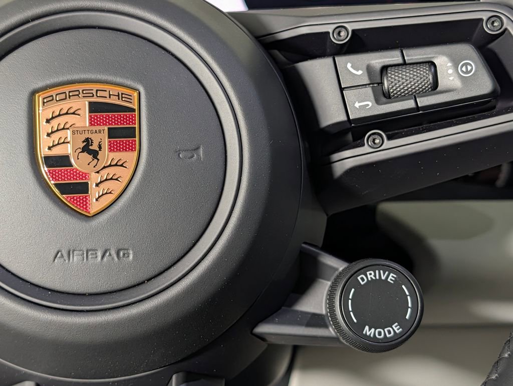 New 2026 Porsche Macan 4S Electric image 42