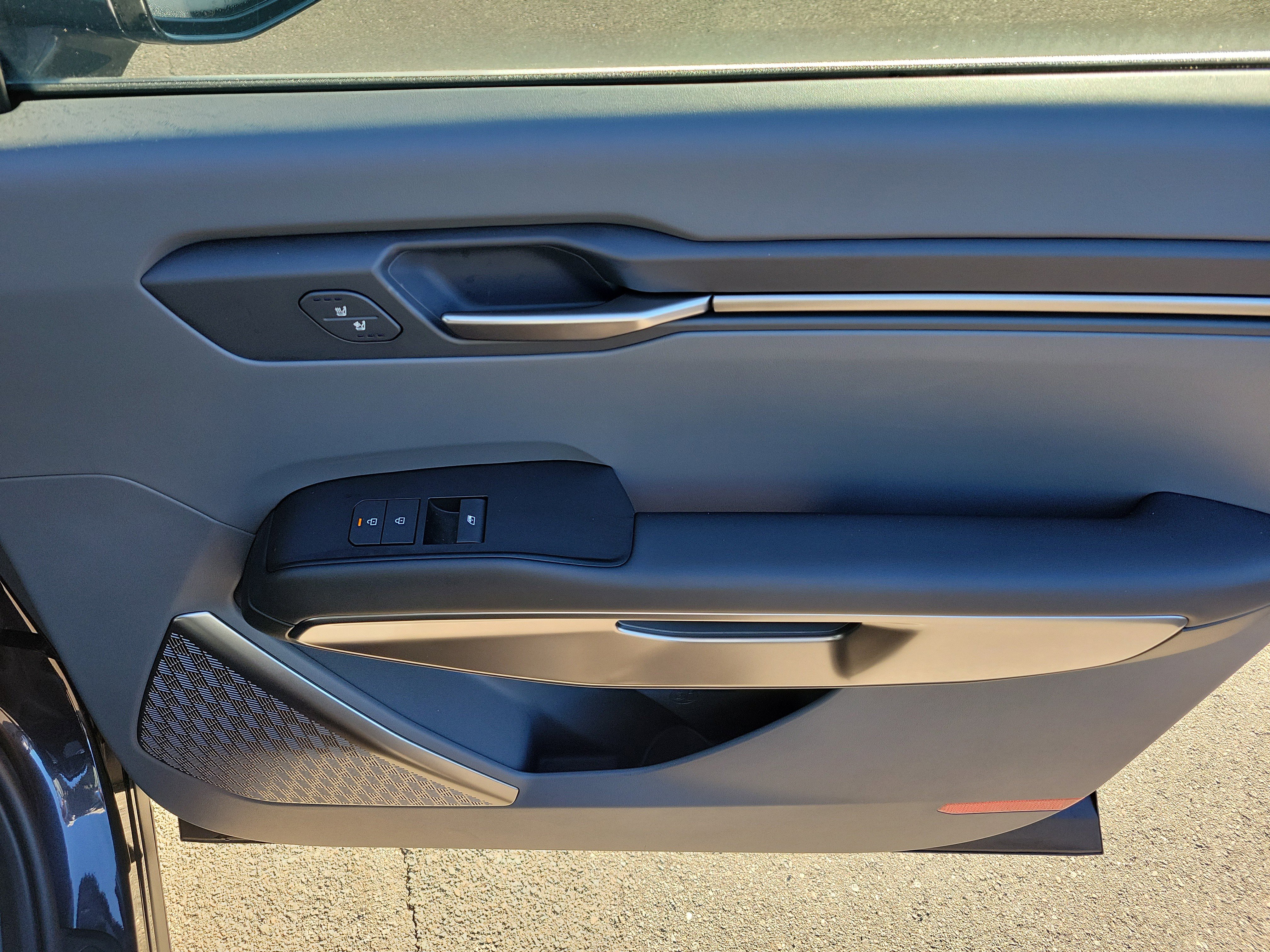 Certified 2026 Kia EV9 Light image 10