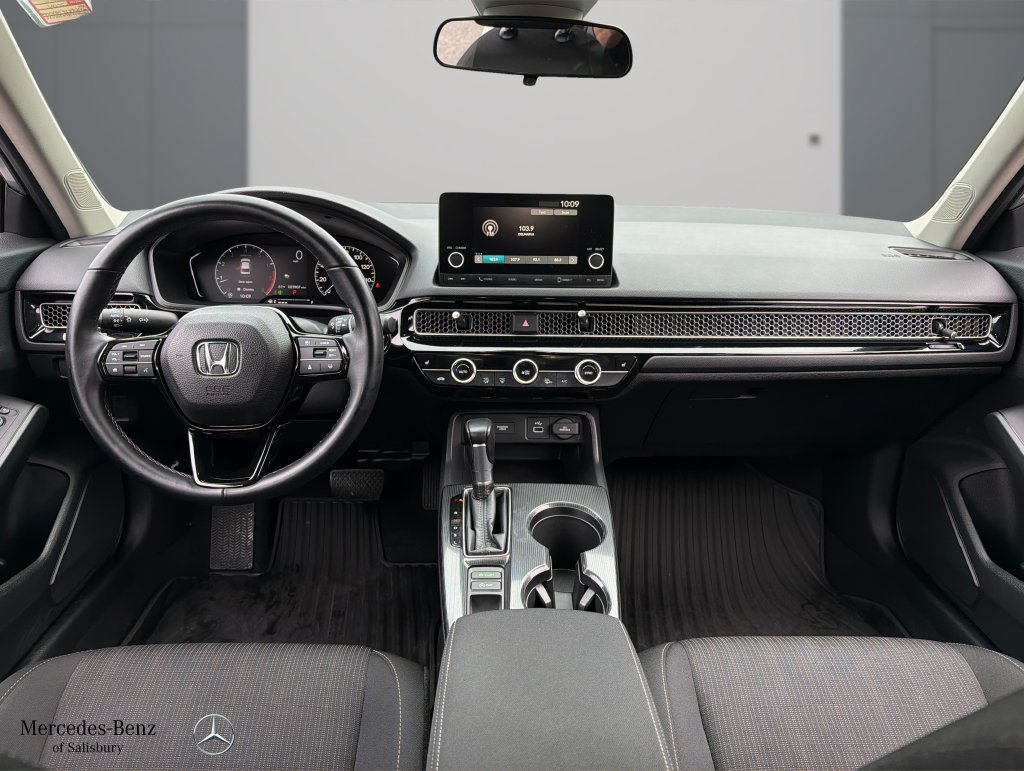 Used 2023 Honda Civic EX image 7