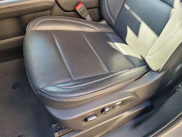 Used 2025 GMC Yukon Denali image 12