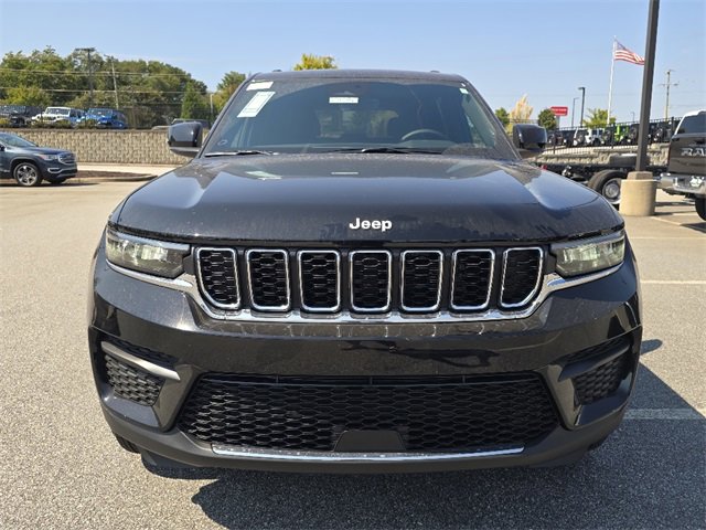 New 2025 Jeep Grand Cherokee Laredo X w/ Luxury Tech Group I image 15