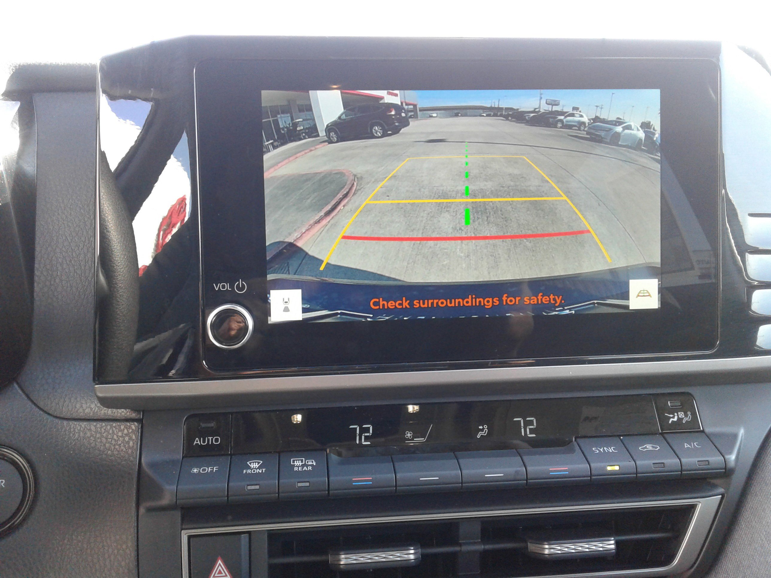 Used 2025 Toyota Camry LE image 18