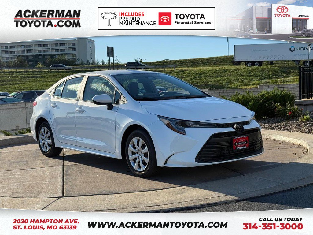 Certified 2025 Toyota Corolla LE image 1