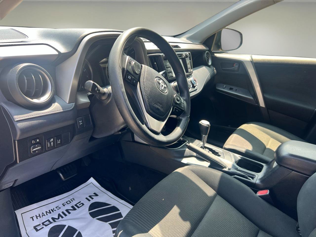 Used 2018 Toyota RAV4 LE w/ All Weather Liner Package AWD/4WD image 10