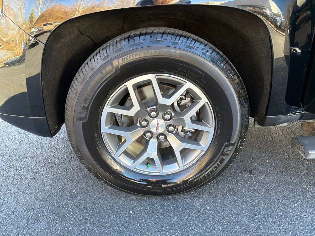 Used 2021 GMC Canyon AT4 w/ Driver Alert Package image 27