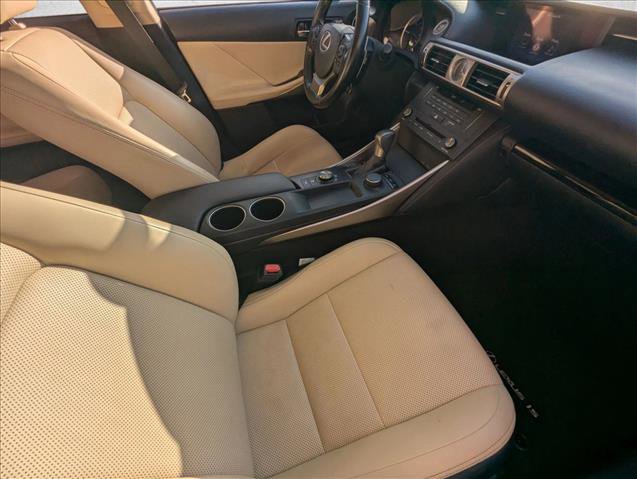 Used 2016 Lexus IS 200t image 17