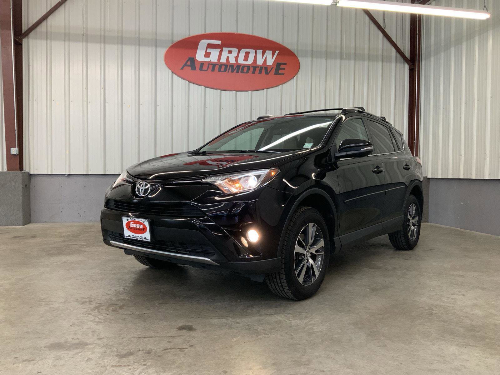 Used 2016 Toyota RAV4 XLE FWD image 6