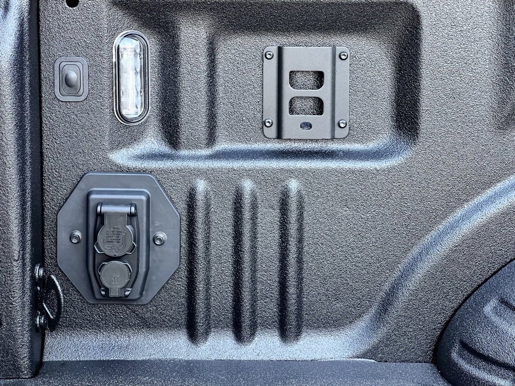 New 2026 Ford F250 Lariat image 6