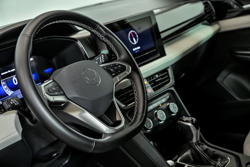 Used 2025 Volkswagen Taos S image 14