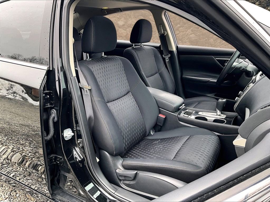 Used 2018 Nissan Altima 2.5 SV w/ 2.5 SV Technology Package image 7