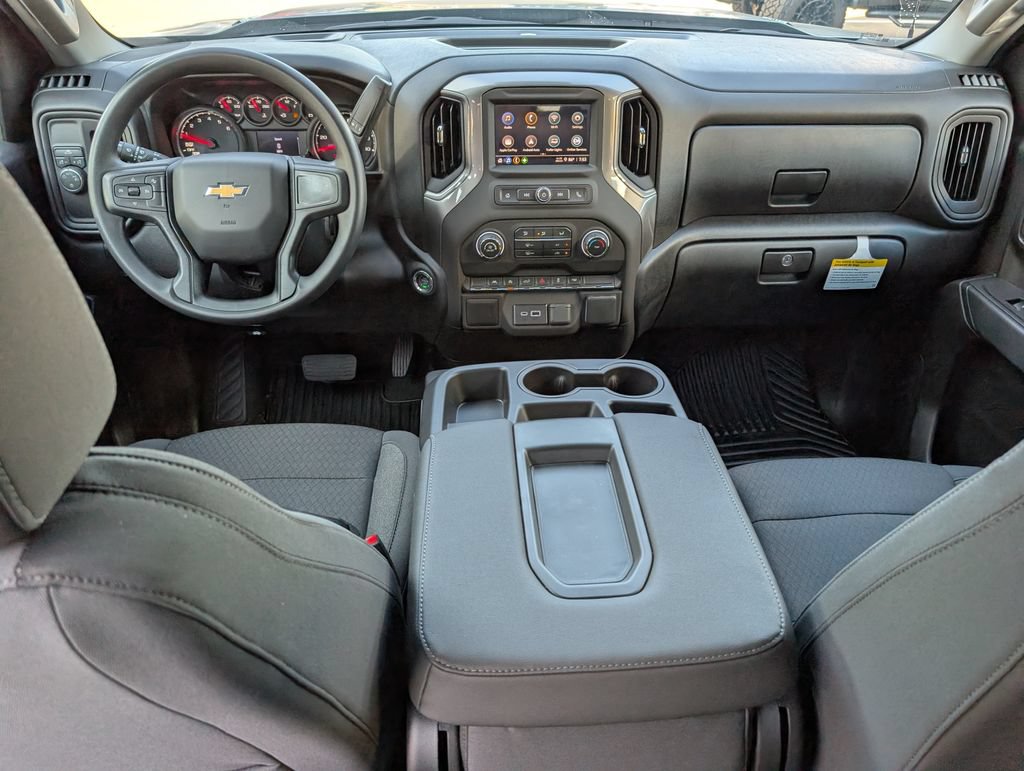 New 2026 Chevrolet Silverado 1500 Custom w/ LPO, Dark Essentials Package RWD image 5