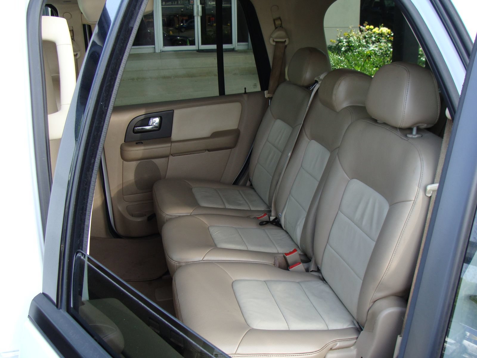 Used 2006 Ford Expedition Eddie Bauer AWD/4WD image 30