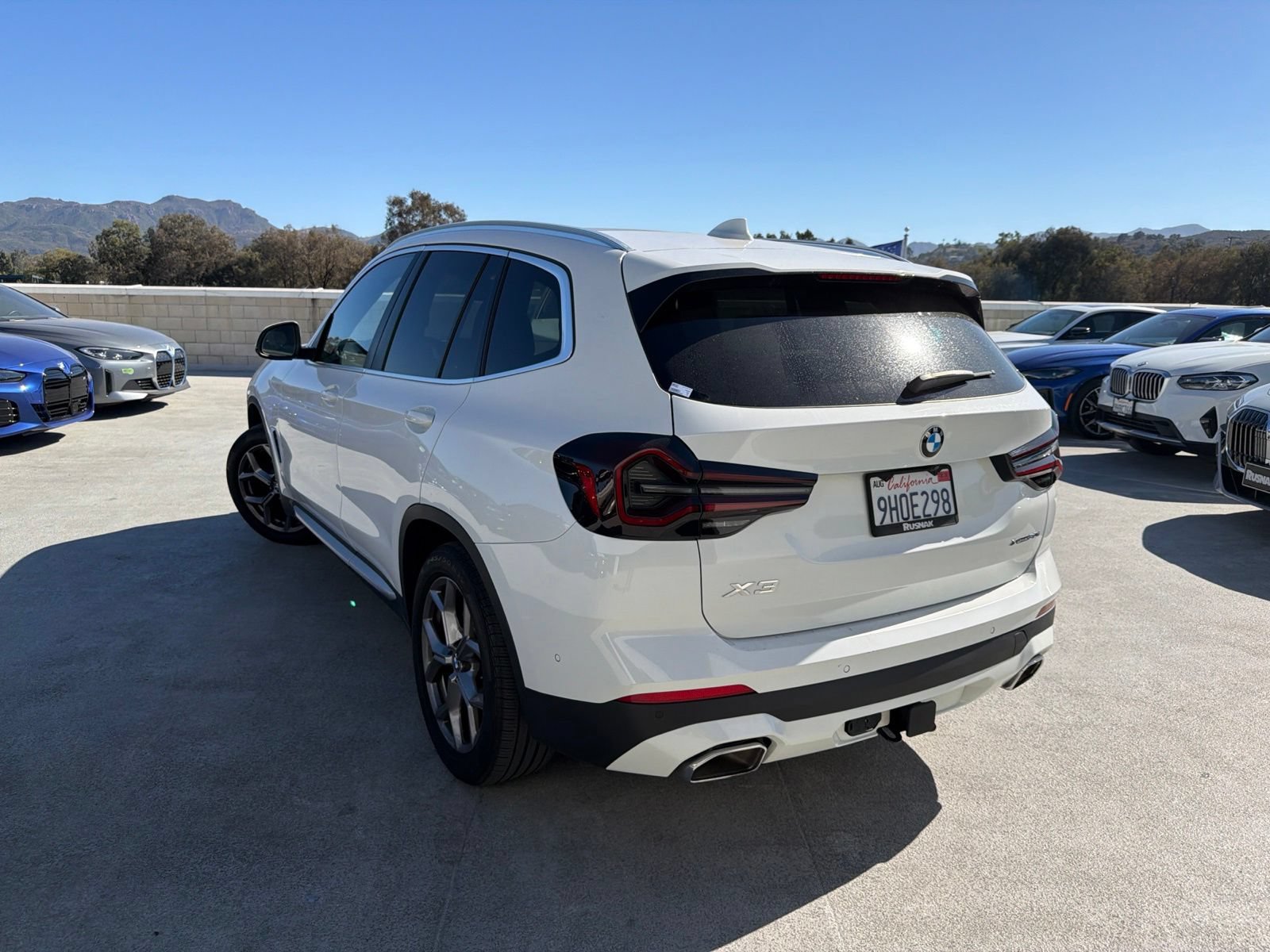 Used 2023 BMW X3 xDrive30i w/ Premium Package w/ZPA AWD/4WD image 2
