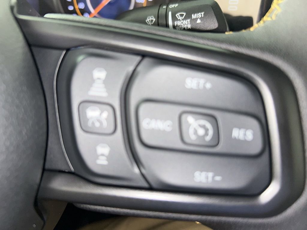 Used 2024 Jeep Gladiator Sport image 21