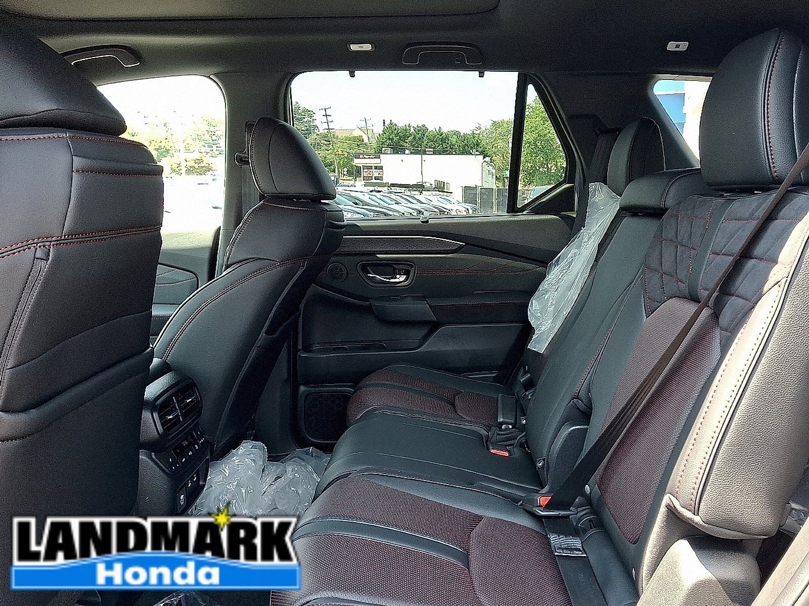 New 2026 Honda Pilot Black Edition image 8