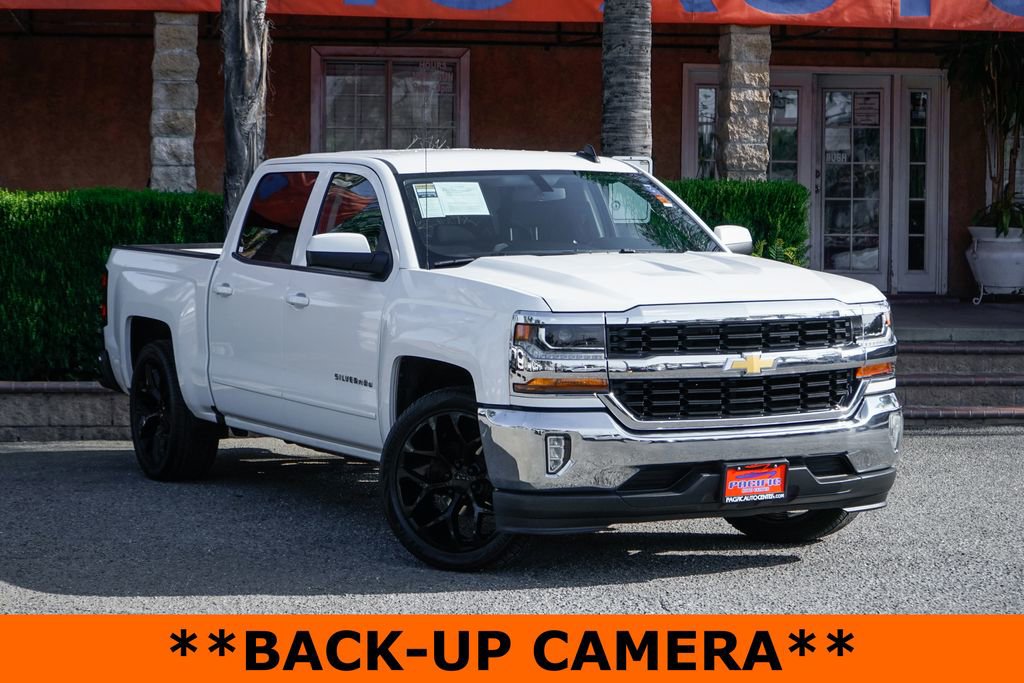 Used 2018 Chevrolet Silverado 1500 LT w/ All Star Edition RWD image 2
