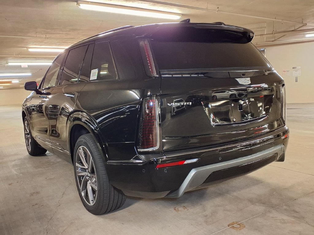 New 2027 Cadillac Vistiq Sport AWD/4WD image 10