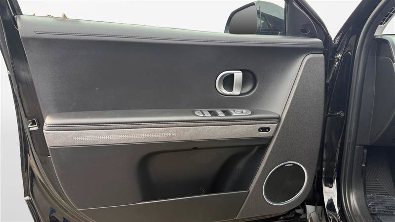 Used 2024 Hyundai Ioniq 5 Limited AWD/4WD image 11