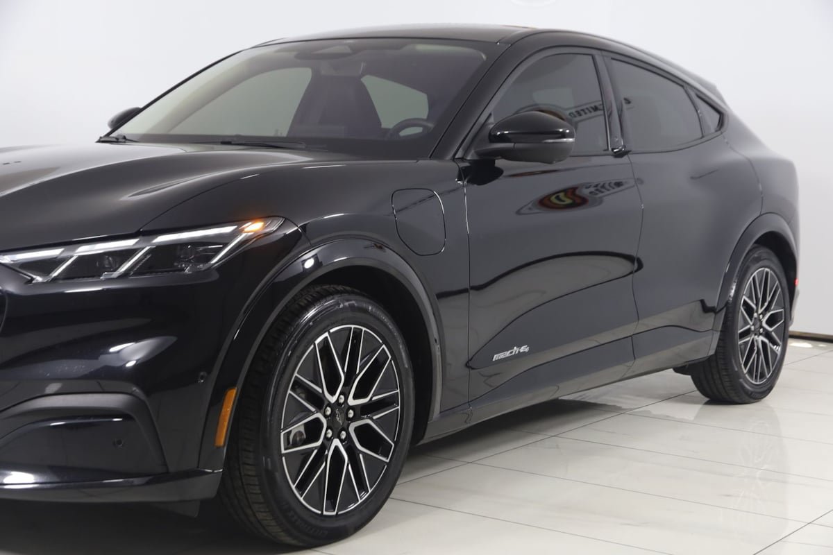 Used 2024 Ford Mustang Mach-E Premium AWD/4WD image 54