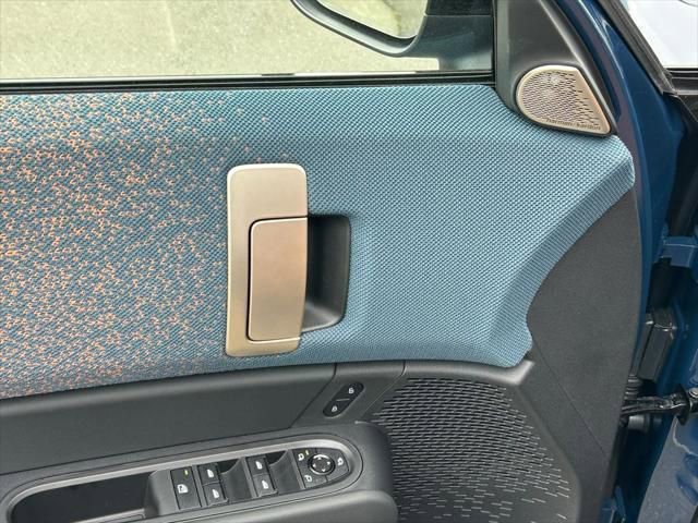 New 2025 MINI Cooper Countryman SE w/ Comfort Package Max image 12