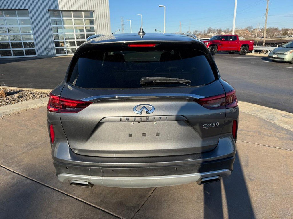 Used 2020 INFINITI QX50 Luxe image 9