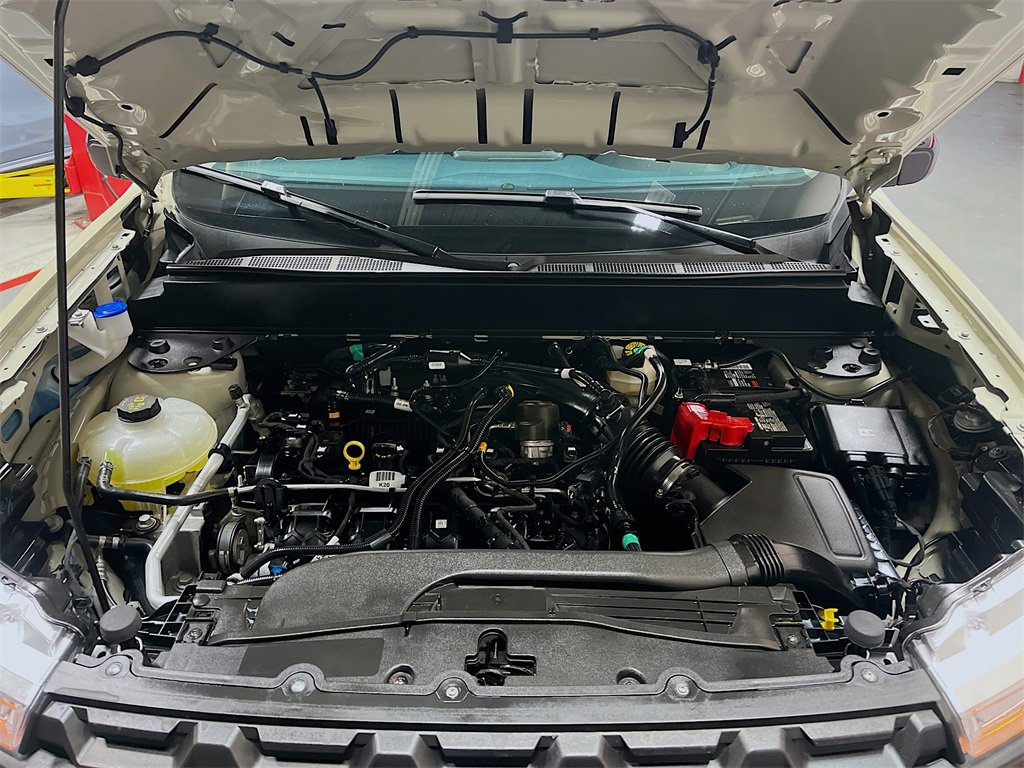 Used 2024 Ford Maverick XLT w/ XLT Luxury Package image 28