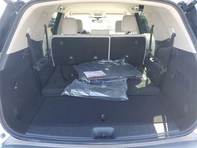 New 2026 Nissan Pathfinder SL image 11