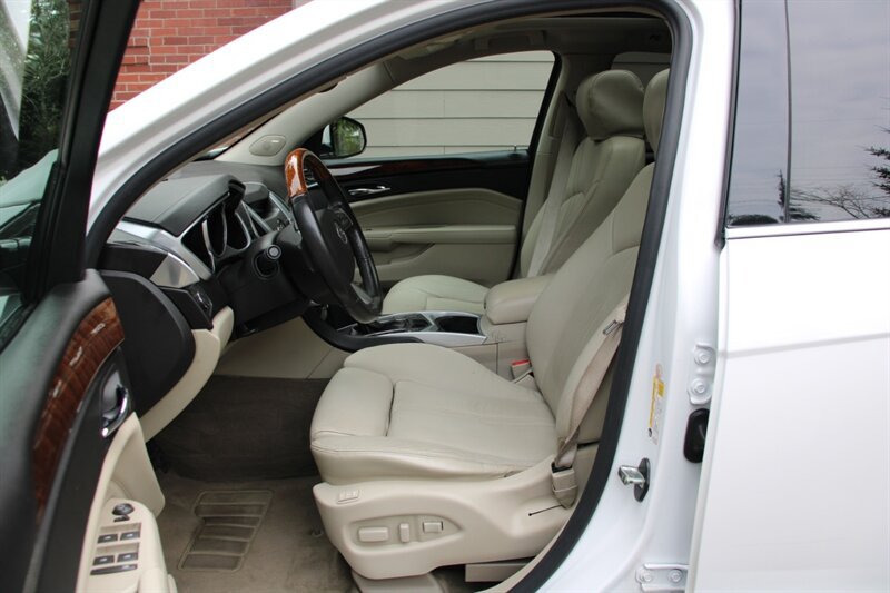 Used 2010 Cadillac SRX Performance AWD/4WD image 5