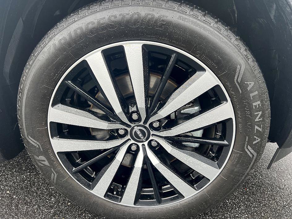 Certified 2024 Nissan Pathfinder Platinum w/ Cargo Package image 12